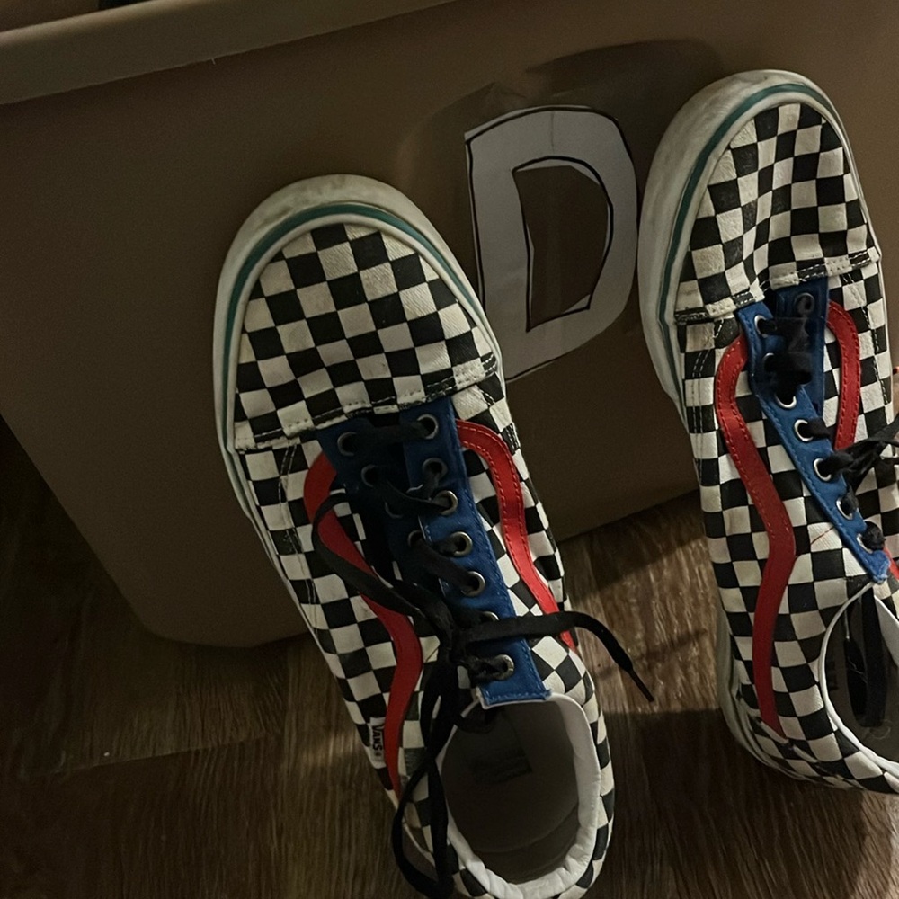 Men's VANS size 13 red blue back and white good condition